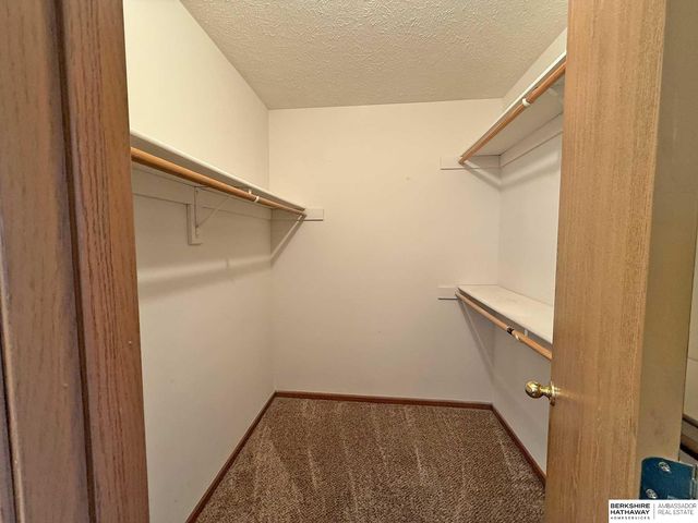 1611 S 168th Avenue, Omaha, NE 68130