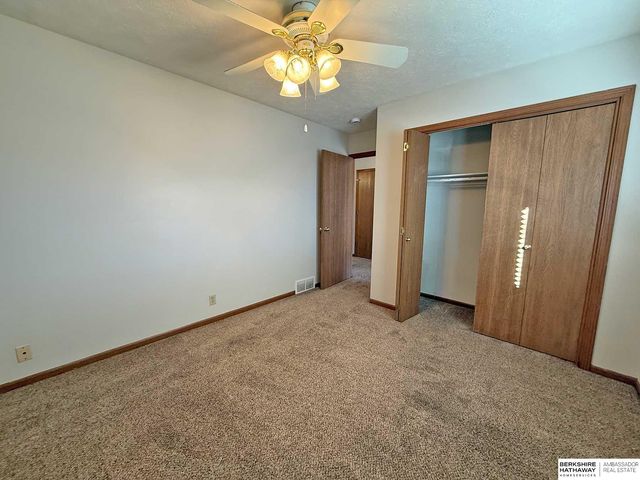 1611 S 168th Avenue, Omaha, NE 68130