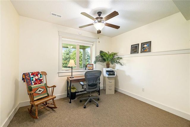 26793 W 100th Place, Olathe, KS 66061