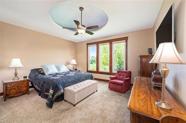 26793 W 100th Place, Olathe, KS 66061