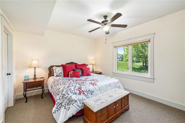 26793 W 100th Place, Olathe, KS 66061