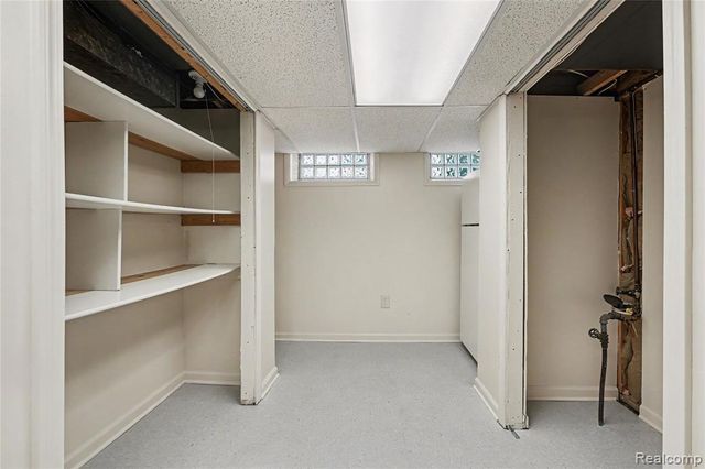 26313 Delton Street, Madison Heights, MI 48071