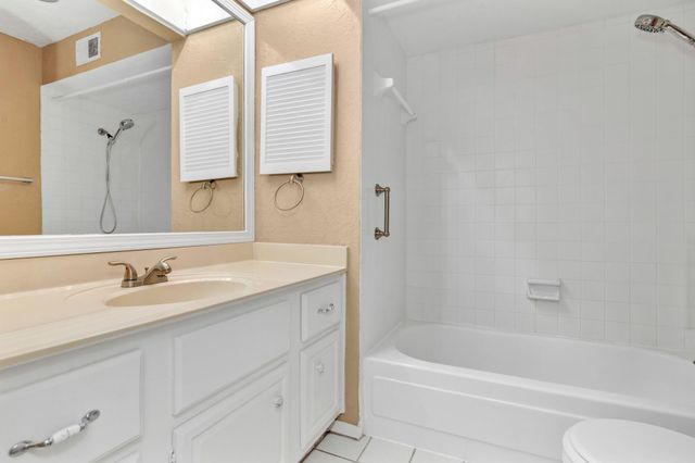 2001 Lakewood Court, Willis, TX 77318