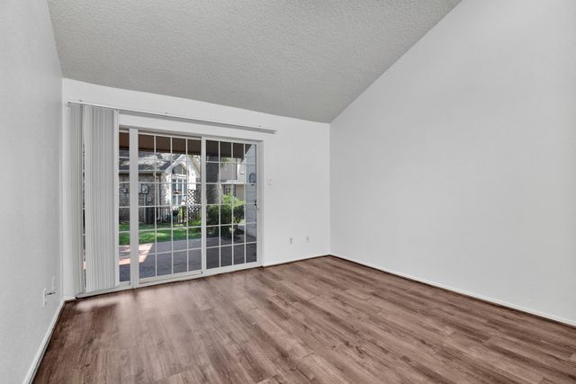 2001 Lakewood Court, Willis, TX 77318