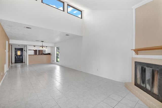 2001 Lakewood Court, Willis, TX 77318