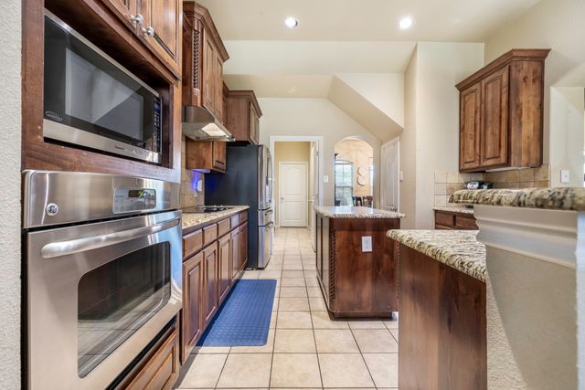 103 Brandy Lane, Stephenville, TX 76401