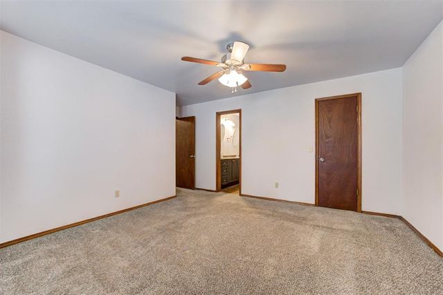1113 NE 9th Court, Moore, OK 73160