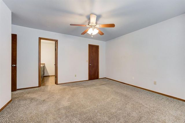 1113 NE 9th Court, Moore, OK 73160