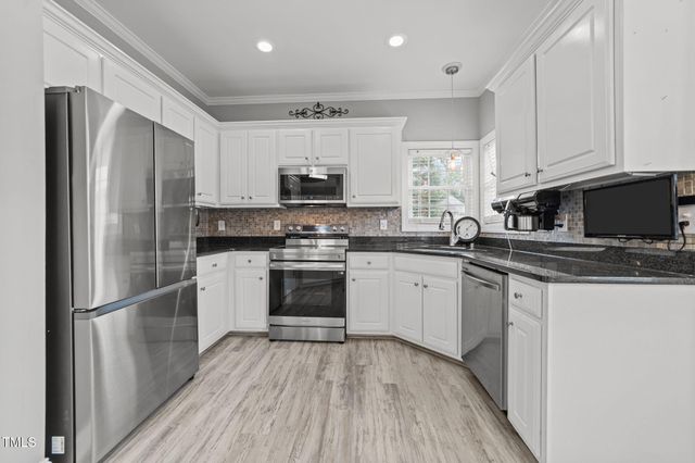 101 Haley Court, Graham, NC 27253