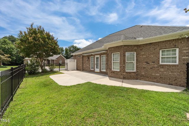 101 Haley Court, Graham, NC 27253