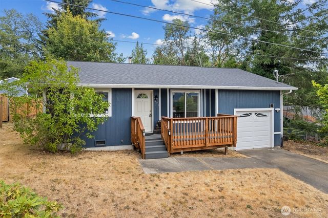 7271 E Patricia Street, Port Orchard, WA 98366