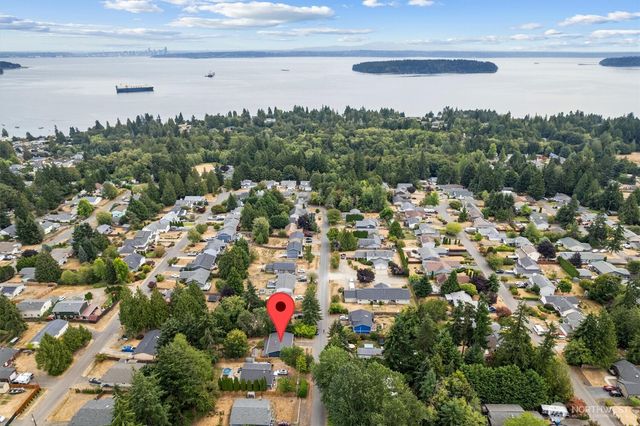 7271 E Patricia Street, Port Orchard, WA 98366
