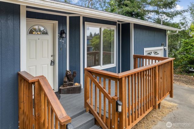 7271 E Patricia Street, Port Orchard, WA 98366