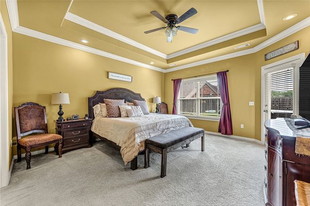 1953 S Doral Drive, Fayetteville, AR 72701