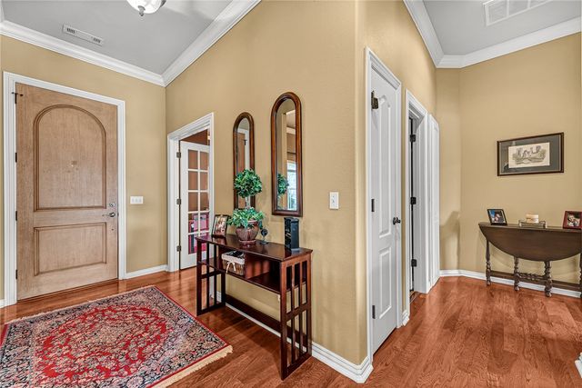 1953 S Doral Drive, Fayetteville, AR 72701
