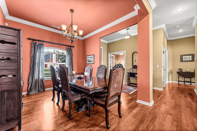 1953 S Doral Drive, Fayetteville, AR 72701