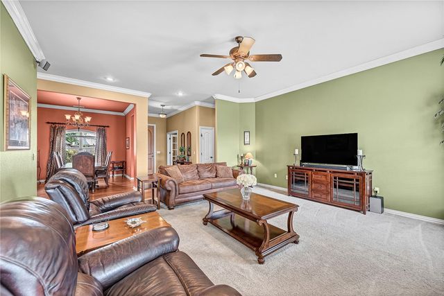 1953 S Doral Drive, Fayetteville, AR 72701