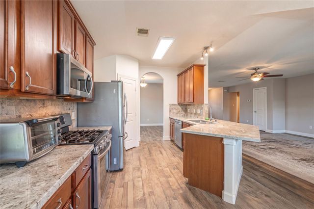 416 Magnolia Way, League City, TX 77573