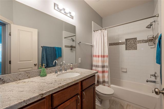 416 Magnolia Way, League City, TX 77573