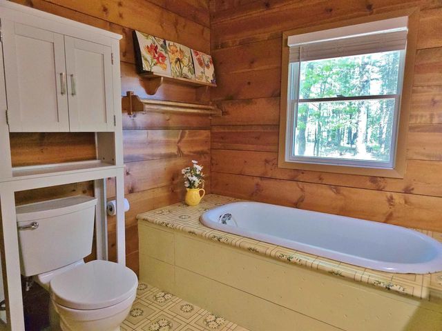 1033 CZECH LANE, Friendship, WI 53934
