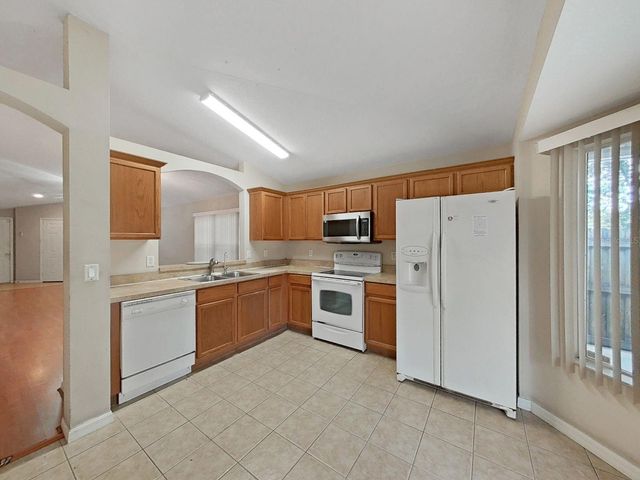 1606 MARSH WOOD DRIVE, Seffner, FL 33584