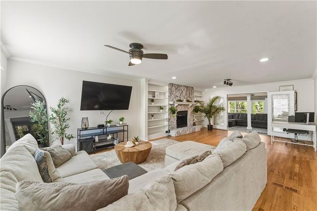 3880 W Cooper Lake SE Drive, Smyrna, GA 30082