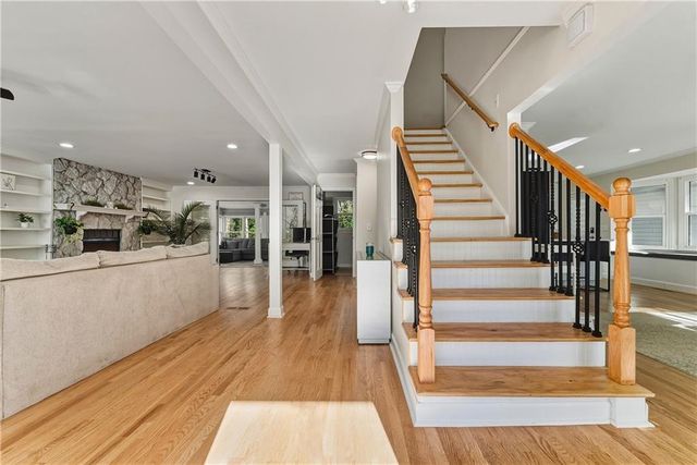 3880 W Cooper Lake SE Drive, Smyrna, GA 30082