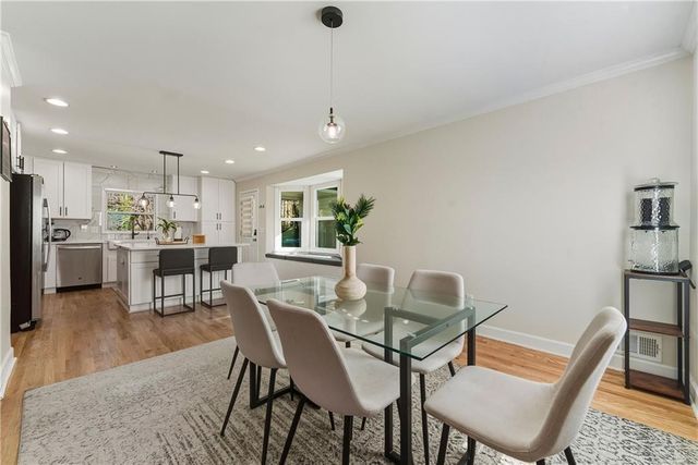 3880 W Cooper Lake SE Drive, Smyrna, GA 30082