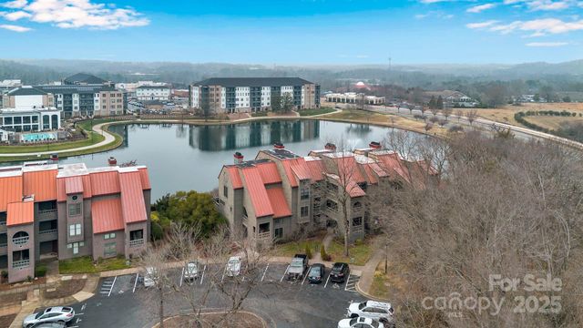 9041 J M Keynes Drive, Charlotte, NC 28262