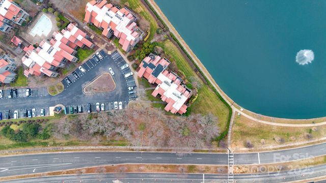 9041 J M Keynes Drive, Charlotte, NC 28262