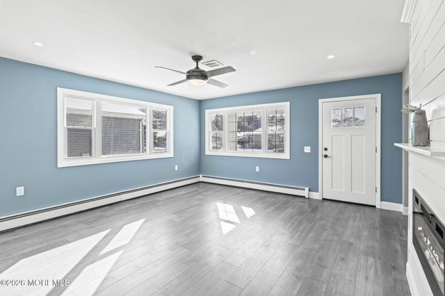 3 Muirhead Street, Toms River, NJ 08757