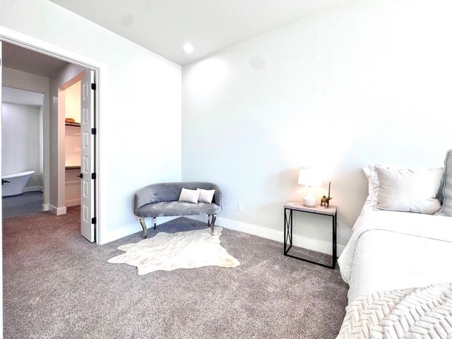 2402 Amesbury Drive, Midlothian, TX 76065