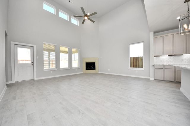 18623 Serapis Street, Fresno, TX 77545