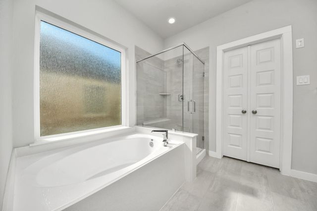 18623 Serapis Street, Fresno, TX 77545