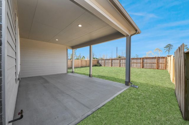 18623 Serapis Street, Fresno, TX 77545