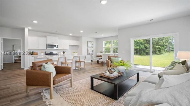 676 Sanctuary Dr, Ridgeland, SC 29936