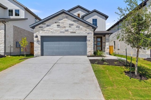 592 Darley Oak Drive, Dripping Springs, TX 78620