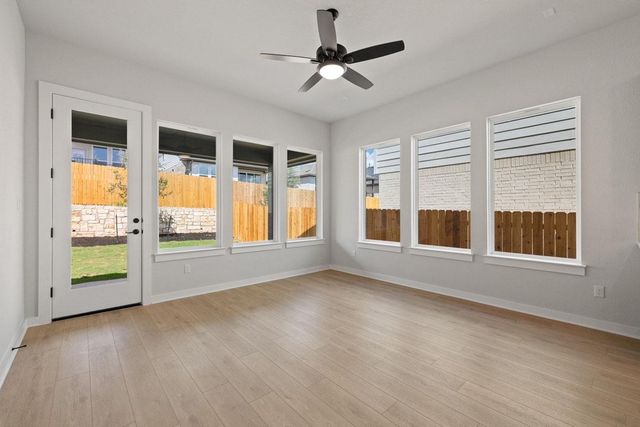 592 Darley Oak Drive, Dripping Springs, TX 78620