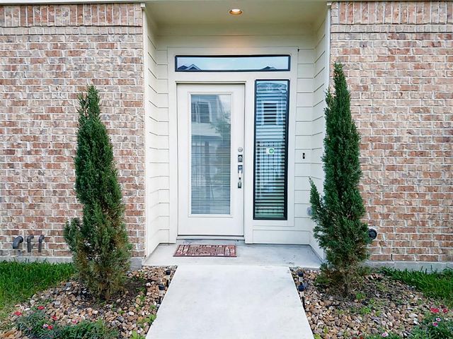 5305 Petty Street, Houston, TX 77007