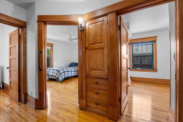 1699 Ashland Avenue, Saint Paul, MN 55104