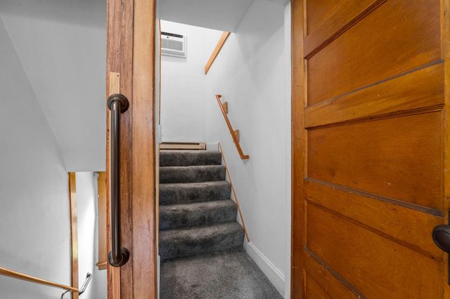 1699 Ashland Avenue, Saint Paul, MN 55104