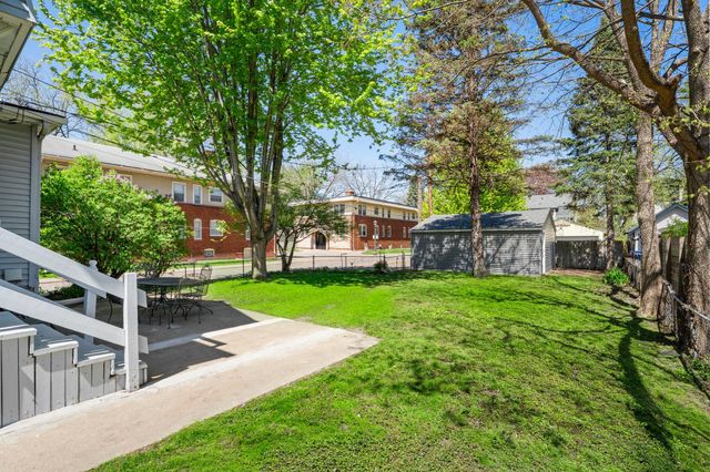 1699 Ashland Avenue, Saint Paul, MN 55104