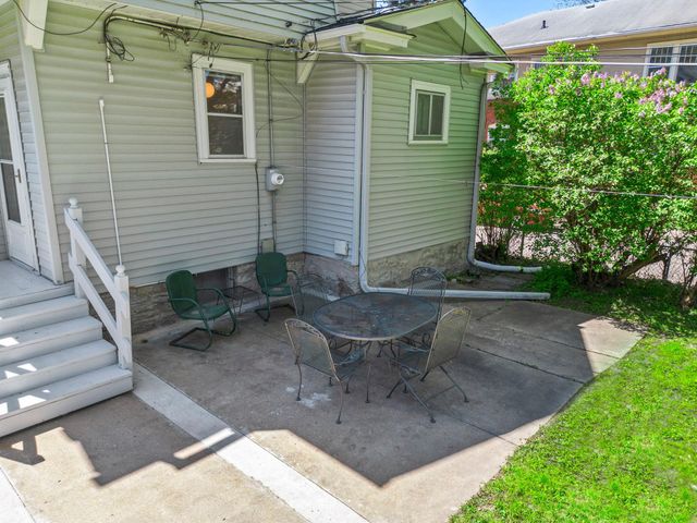 1699 Ashland Avenue, Saint Paul, MN 55104