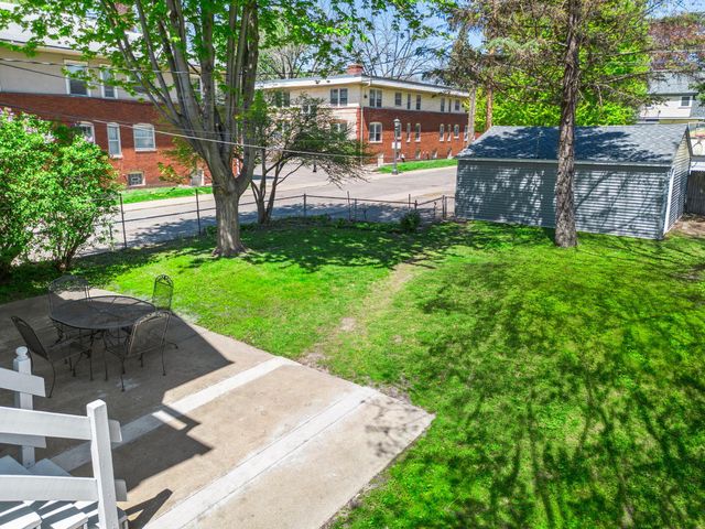1699 Ashland Avenue, Saint Paul, MN 55104