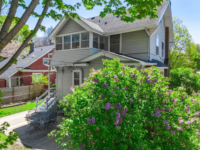 1699 Ashland Avenue, Saint Paul, MN 55104