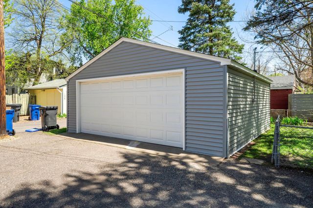 1699 Ashland Avenue, Saint Paul, MN 55104