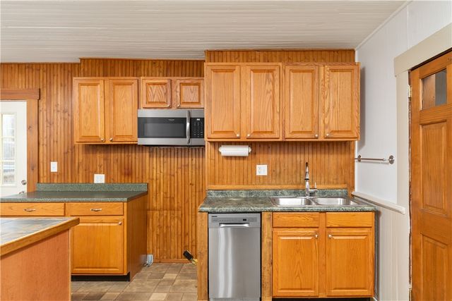 431 Fox Hill St, City Of Greensburg, PA 15601