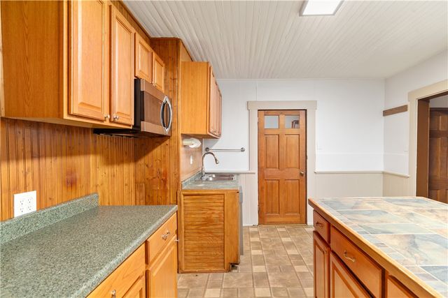 431 Fox Hill St, City Of Greensburg, PA 15601