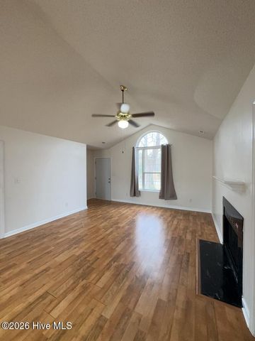 122 Horse Shoe Bend, Jacksonville, NC 28546