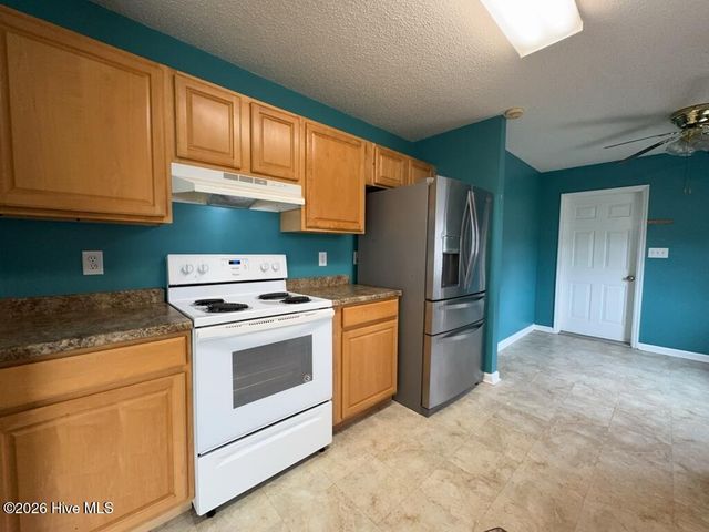 122 Horse Shoe Bend, Jacksonville, NC 28546